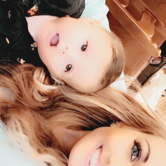 Meet your Posher & Mini Poshers 💜💙💜💖 - Picture 3 of 7